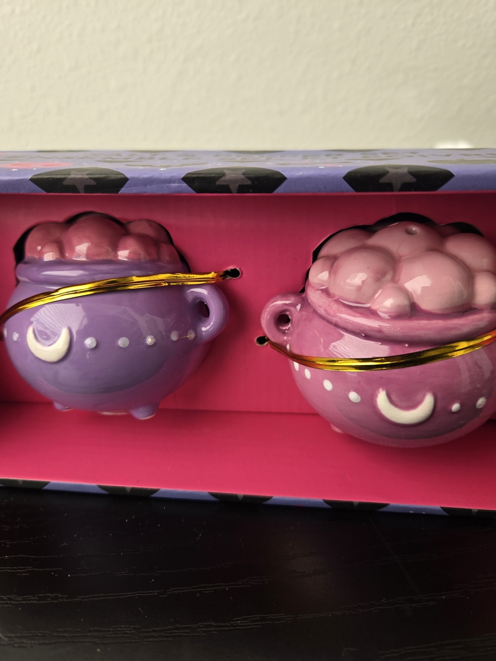 New Bubble Bubble Purple & Pink Ceramic Cauldron Salt & Pepper Shaker Set